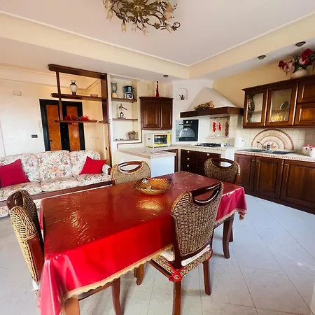 Διαμέρισμα Marina *